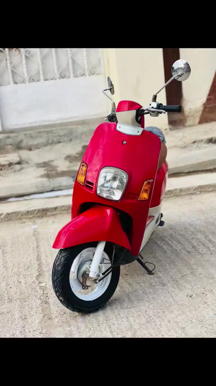 سلام عليكم شباب بوليس للبيع داخل كريمي بلاد كفاله عامه الشراي خاص او***********
