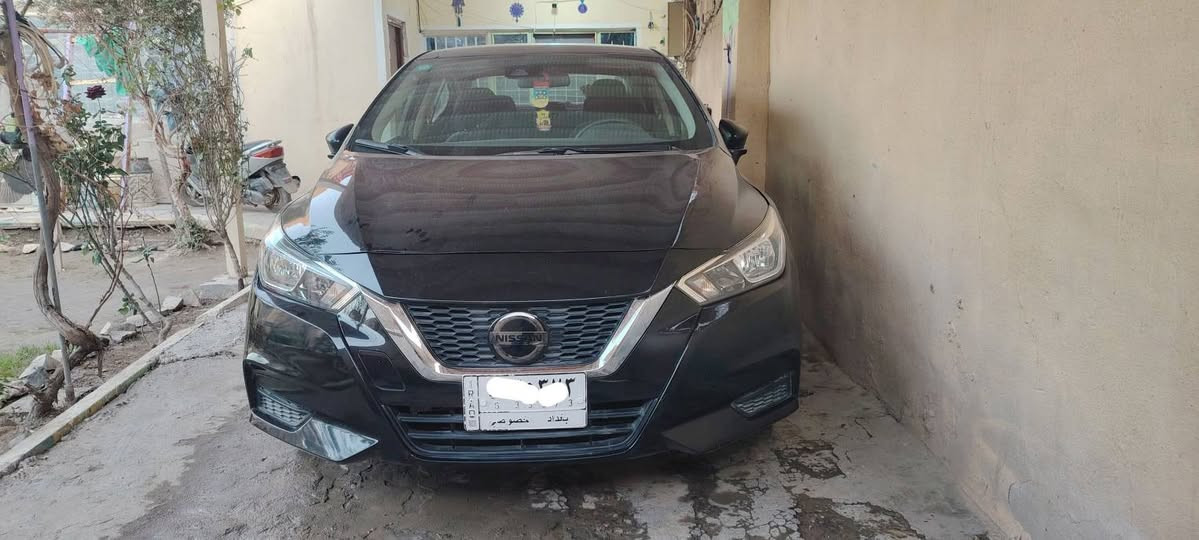 سيارة نوع نيسان فيرسا 2021 لون اسود ماشيه ١٨ الف  بدون تبديل فقط صبغ  مكان الحادث (حادث بسيط) من جهة السايق مع البنيد تحكم ستيرن شاشة كامره رادارات خلفي أمامي ويل كب محرك الف وستميه دبل نوزل السعر ١٢٠٠
العنوان بغداد الغزالية الرقم ***********-***********
