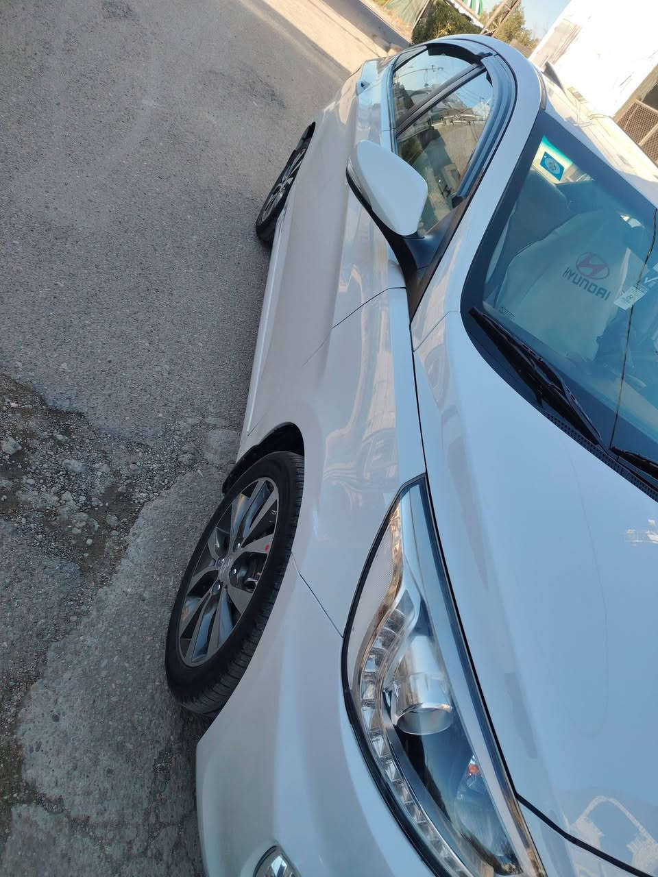 سلام عليكم اكسنت 2018 خليجي
الوجبه الاخيره مال قلم مكينه 1600 قطرتين گير ومكينه على وضع الشركه برغي ممفتوح بيهن السياره خير من الله تبريد تدفئه صدر جديد 5 ويل كب جاهزه مابيها نقص رقم دولي بغداد باسمي  اخوان وكعت عليها سقيفه وصلحناها الباقي مكفول  السعر 108 بيها مجال
***********
بغداد حي الرساله
