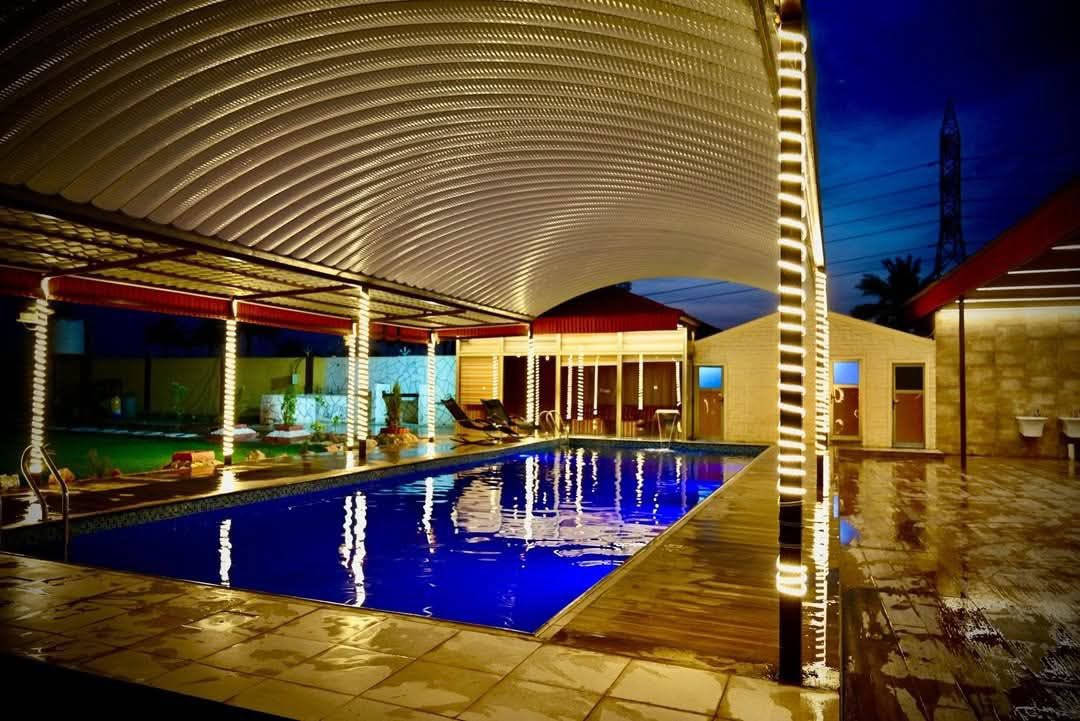 تتوفر حجوزات طيلة أيام الأسبوع
للحجز والاستفسار واتساب 

0786 397 4346
العاب اطفال  انترنيت  كهرباء على مدار 24 ساعه 
فيشه بليارد كل شي متوفر
