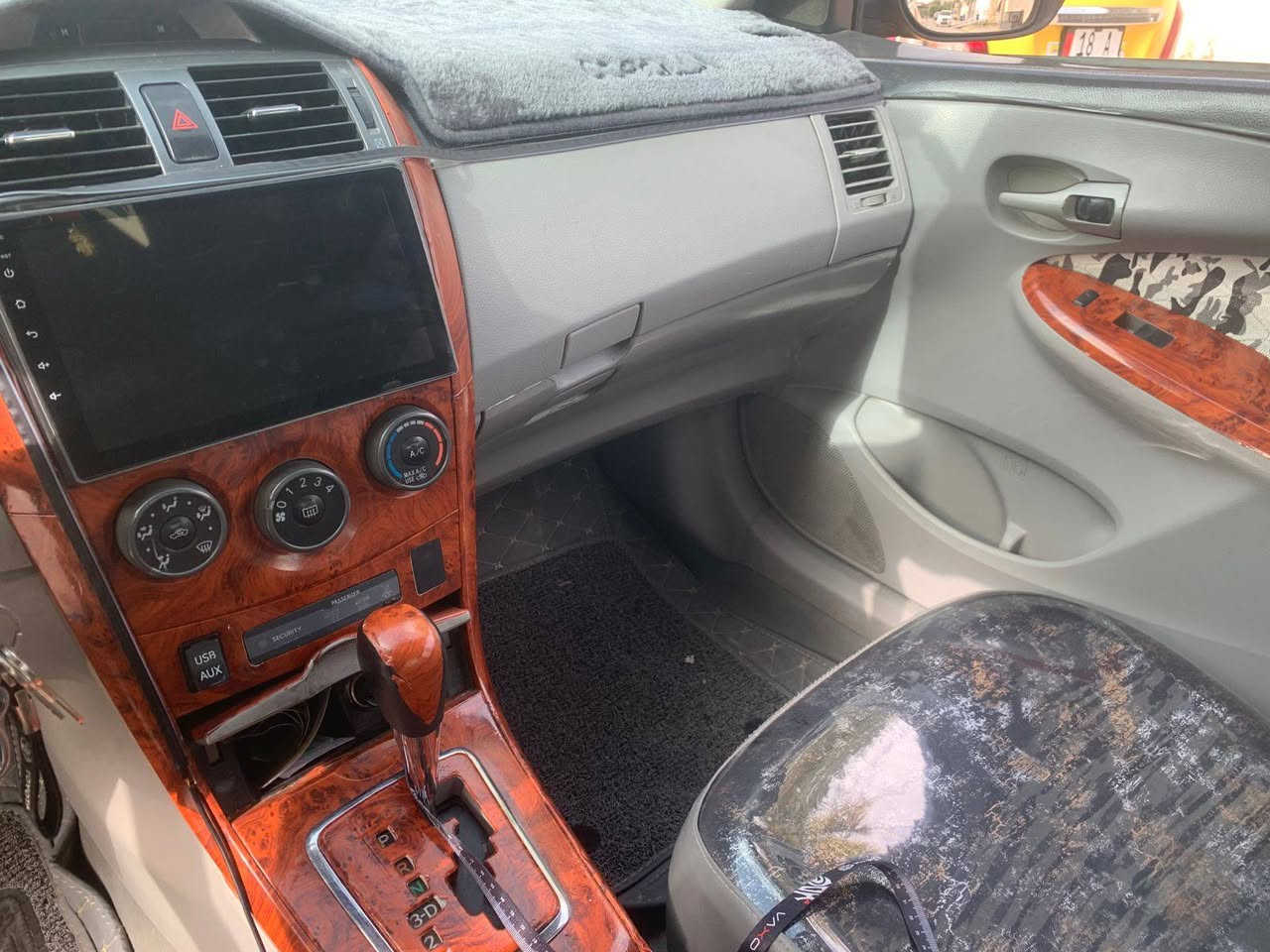 سلام عليكم كورله 12 للبيع كندي ضرر صندوك وبيه تصفيه قليل مال تكسي كير محرك مال 19  صدر كله 19 تخم تاير جديد سياره كبل الشارع رقم نينوه مشروع وطني سعر 115 قفل مكان كركوك دفتر بانزين تبريد فول ***********
