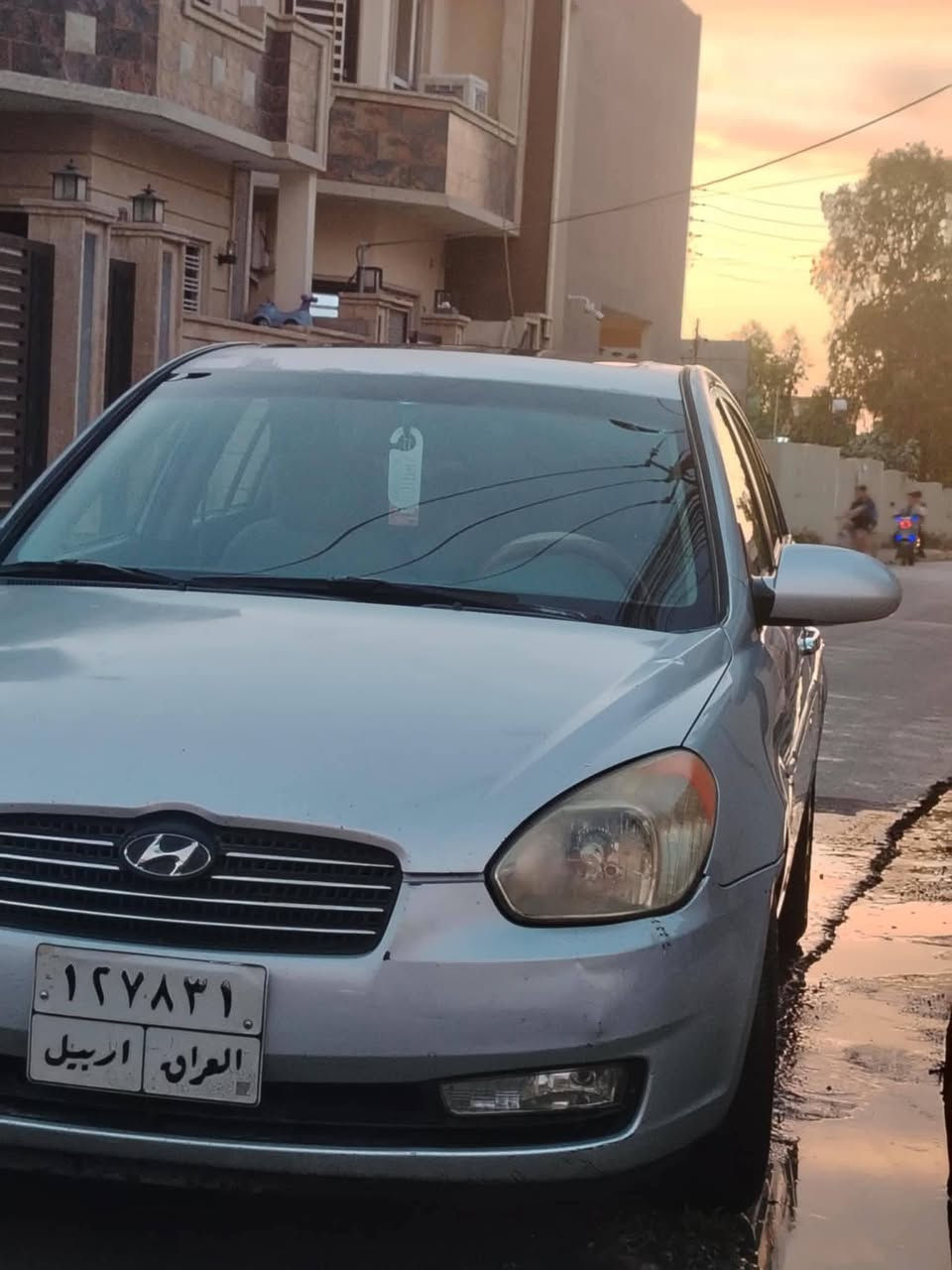 اكسنت 2009 كوري(92) ورقه
السياره شوفت عينك
فول موصفات 
محرك 14
كير اتوماتيك
جام كهربائي
تبريد
فتحت سقف (سلايت) 
شرط تحويل  /موصل جانب الأيسر
***********
