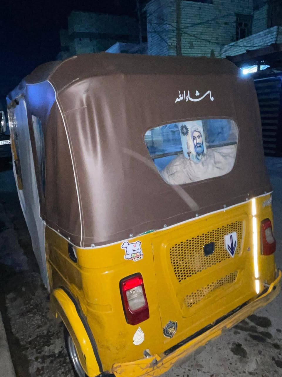 سلام عليكم تكتك 2021صفره كفاله من الصبغ والمعجون بيه بارد قليل وه البكلايت موضح بل صوره رقم بغداد سنويه السعر 6800وبيه مجال قليل مكاني بغداد حس اور ***********
