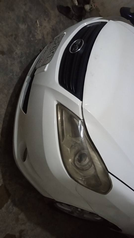 بی وایدی 2013 پێشی کامل داگرتوە کامل مواسەفاتە فول فولە بەس کراوەتە کێر عادی مەکینەی بیلادە بێ عیبە بەشرت ناو زەرد + ئاوێنە کارەبای +چوارجام کارەبا+ ABS +فۆلیۆم+ لیت ئۆتۆ+ بەسمەو  درگا بەسمەسێ بەسمەی لە گەلە + سلایت+ شاشە ئایپات وکامێرە + ویل کەپ + رەقم بخدایەو رەقەم نەوێ سەنەوەی کەسک 
لە هەولێرەم  *********** گۆرینەوە بۆ فرۆشتن نا أربيل, العراق
