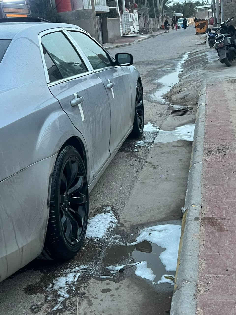 السلام عليكم اوبامه للبيع مديل 2013 محدثه 2023 سياره جديده كصه جنطه ***********باقيه الموصفات اتصل وتدلل سعر 65 وييه محال بسيط مكان بصره
