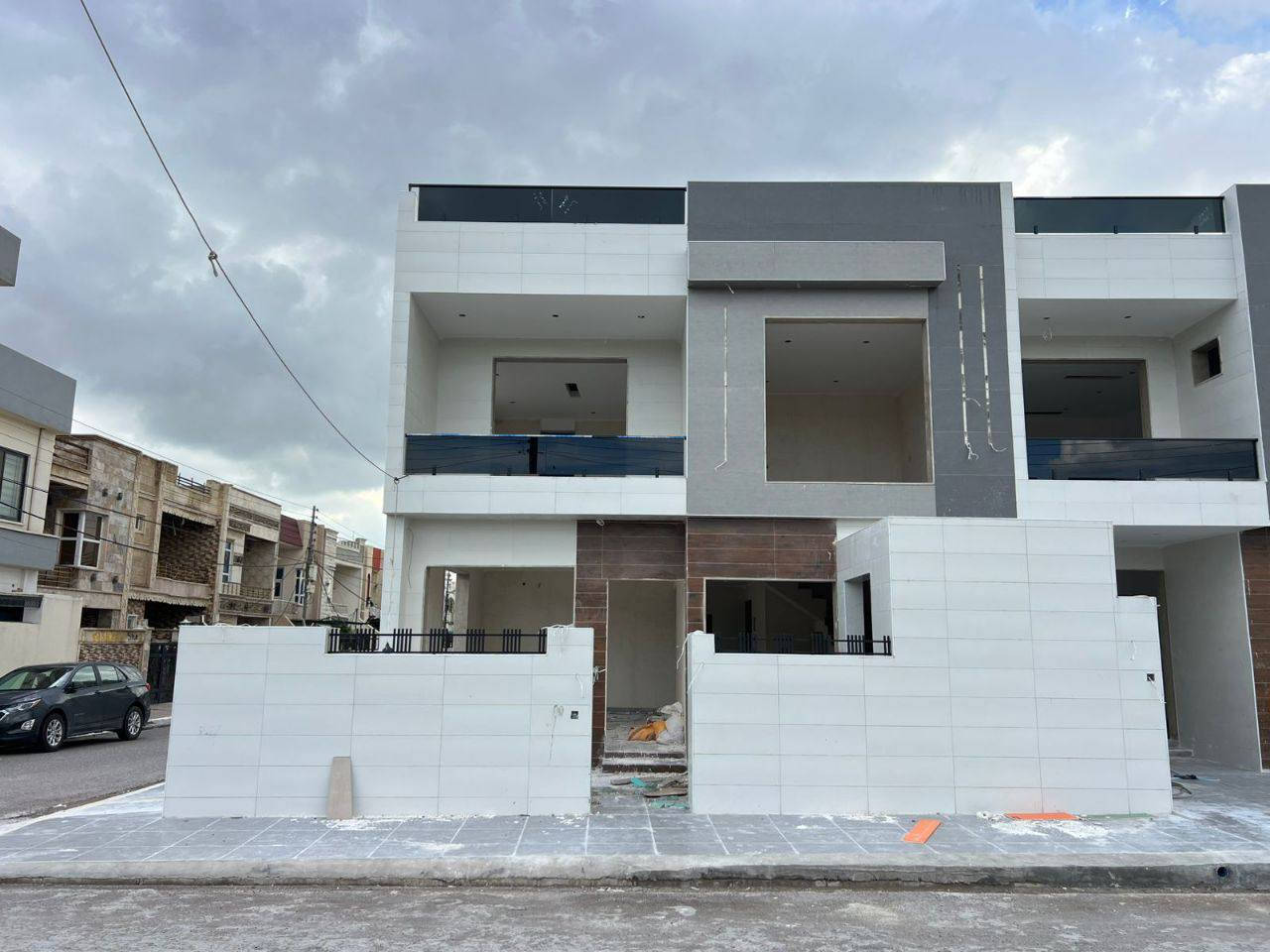 #عقارات_ابو_وسام 
🔸سند طابو يتسجل بإسم اي عراقي
📍أربيل-بيت للبيع حي گةلاويژ قرب شارع120M #مقابل_الحديقه_الرسميه 
➖مساحة 185M طابقين ركن
يتكون⤵️
➖6غرف نوم 
➖استقبال-صاله-مطبخ-مجموعه صحيات-كراج

📸 السعر والصورة متوفرة على قناتنا الرسمية في التليكرام 👇
🔗 https://t.me/Hassanabowissam
تابعنا الان وشوف احدث العقارات يوميا ع الصفحه الرسميه في فيسبوك
🔗https://www.facebook.com/share/1FHZ1d86H9/

📞 تواصل مباشر واتساب أو اتصال:
📱 ***********
📱 ***********

#عقارات_اربيل #شقق_للبيع_اربيل #بيو_لبيع_اربيل  #فلل_للبيع_اربيل #مجمعات_سكنية_اربيل
 #عقارات_كردستان  
#استثمار_عقاري_اربيل #عقارات_بغداد_سليمانية_اربيل  #عقارات_شمال_العراق  

⬅️ الأسعار والصور داخل القناة… لا تفوّت الفرصة

تابعنا الان وشوف احدث العقارات يوميا 🏘️
🔗https://t.me/Hassanabowissam

17 دفتر 25 ورقه
