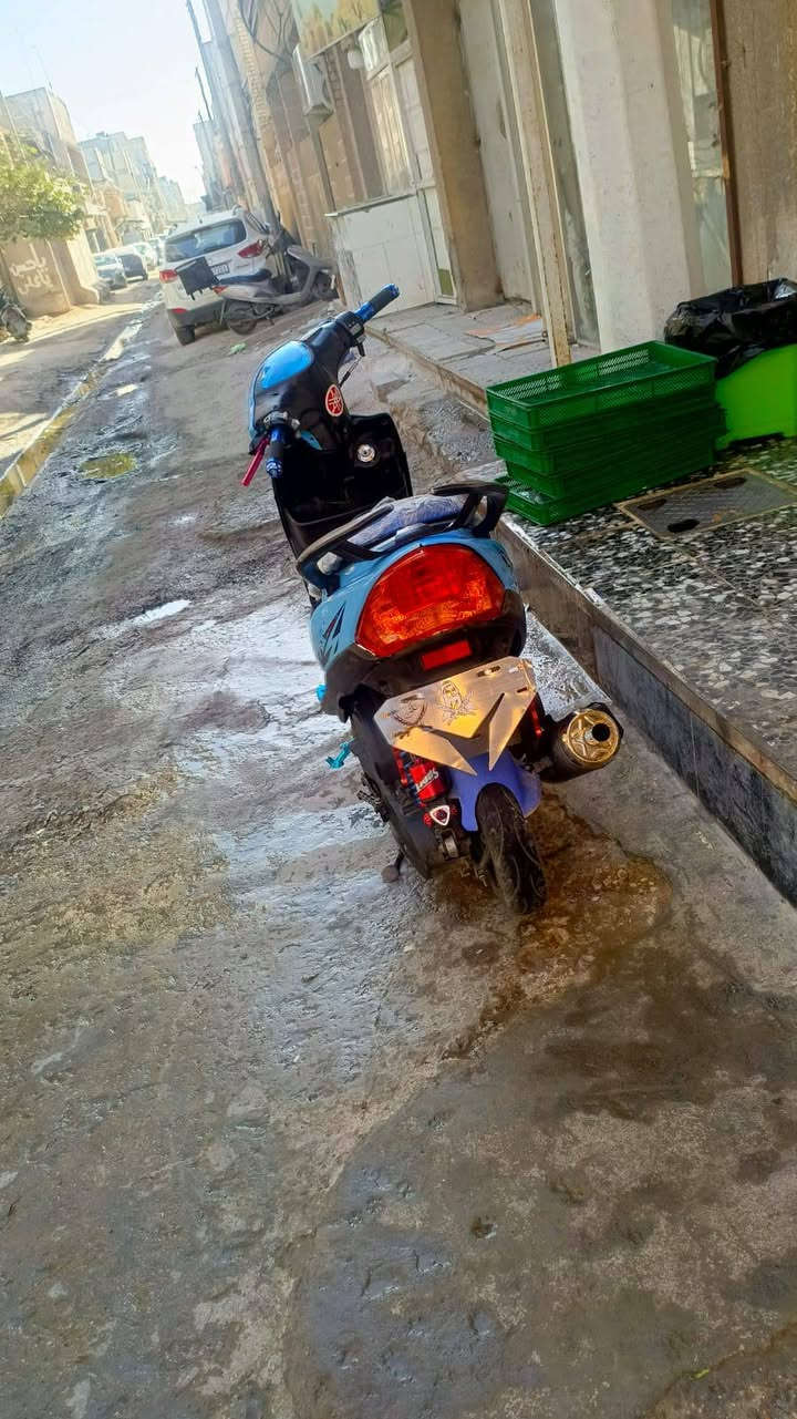 سلام عليكم ماكس عدله لبيع غراضها تجاري اصلي لجماليه مكينه مكفوله برغي ما مفتوح بيها أوراقها كامله سعر ٩٠٠ بيها مجال حك جيه مكاني بغداد حريه رقمي ***********
