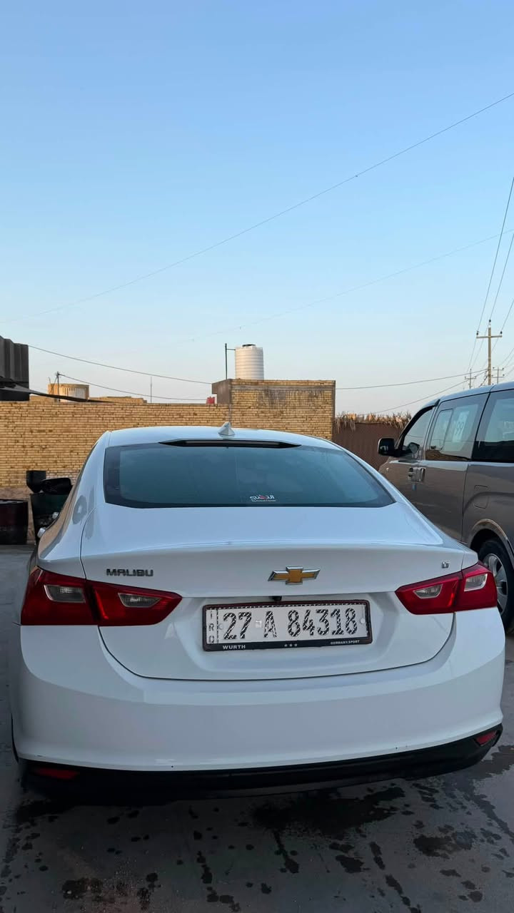 السلام عليكم 
للبيع ماليبو ابيض LT 2023
السعر 138 $ 
للتواصل ***********  او على حسابي بالماسنجر.
- وارد امريكي ضربة خفيفة وصور الضربة و السونار مرفقة بالمنشور.
- حره رقم ذي قار.
- كاميرا خلفية + قطعتين تبريد + تدفئة كشنات + مانع تصادم امامي + كشن السائق كهربائي + مثبت سرعة + تتبع المسار... .
- ماشية ٥٥ الف ميل.
- السيارة جديدة ونظيفة دهن اصلي اخلي عند التقني ، ادامة ايضا قبل شكم يوم سويت .
