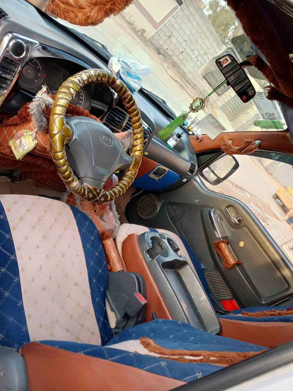 كيا 2012 رقم صلاح الدين مشروع وطني بسمي كير محرك شرط تخم تاير جديد مكفوله من الضرر مكفوله من الشاصي تخم سبير جديد صدر جديد السعر 110 وبيها مجال بصيط 
للستفسار ***********
