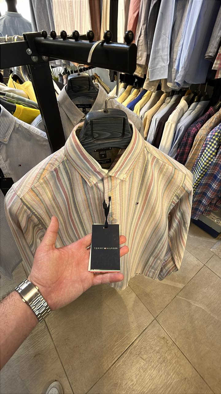 قطعه تومي /وكاله اورجنال ليس ماستر*
قياس القطعه قياس mتلبس من75.70
قطنيه 100‎%‎
للطلب او الإستفسار***********
#اوربا_براند
