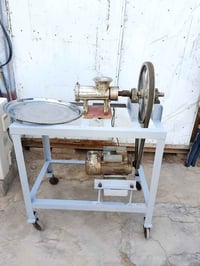 مثرامة لحم وفلافل شرط الشغل  ٠٧٧٠٥٦٩٩٤٨٢