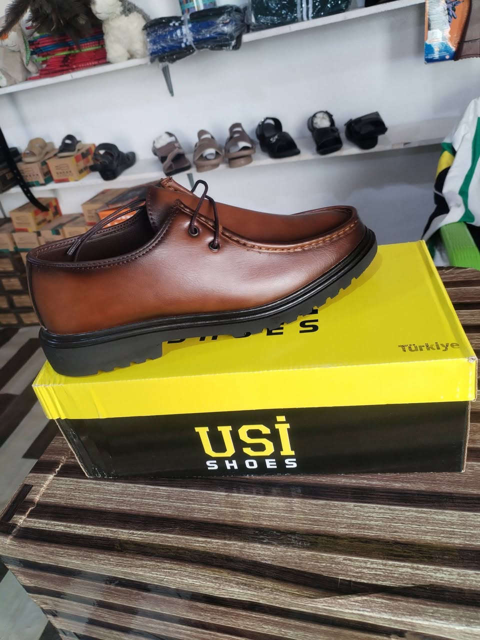 وصل لجديد وين ليدور رسمي مرتب شبابي طبي عنوانه رفاعي ناضم رقم 4 قرب جسر لمشاة لجديد مجاور مكتب السومري للموبايل أسعار تنافسيه ***********
