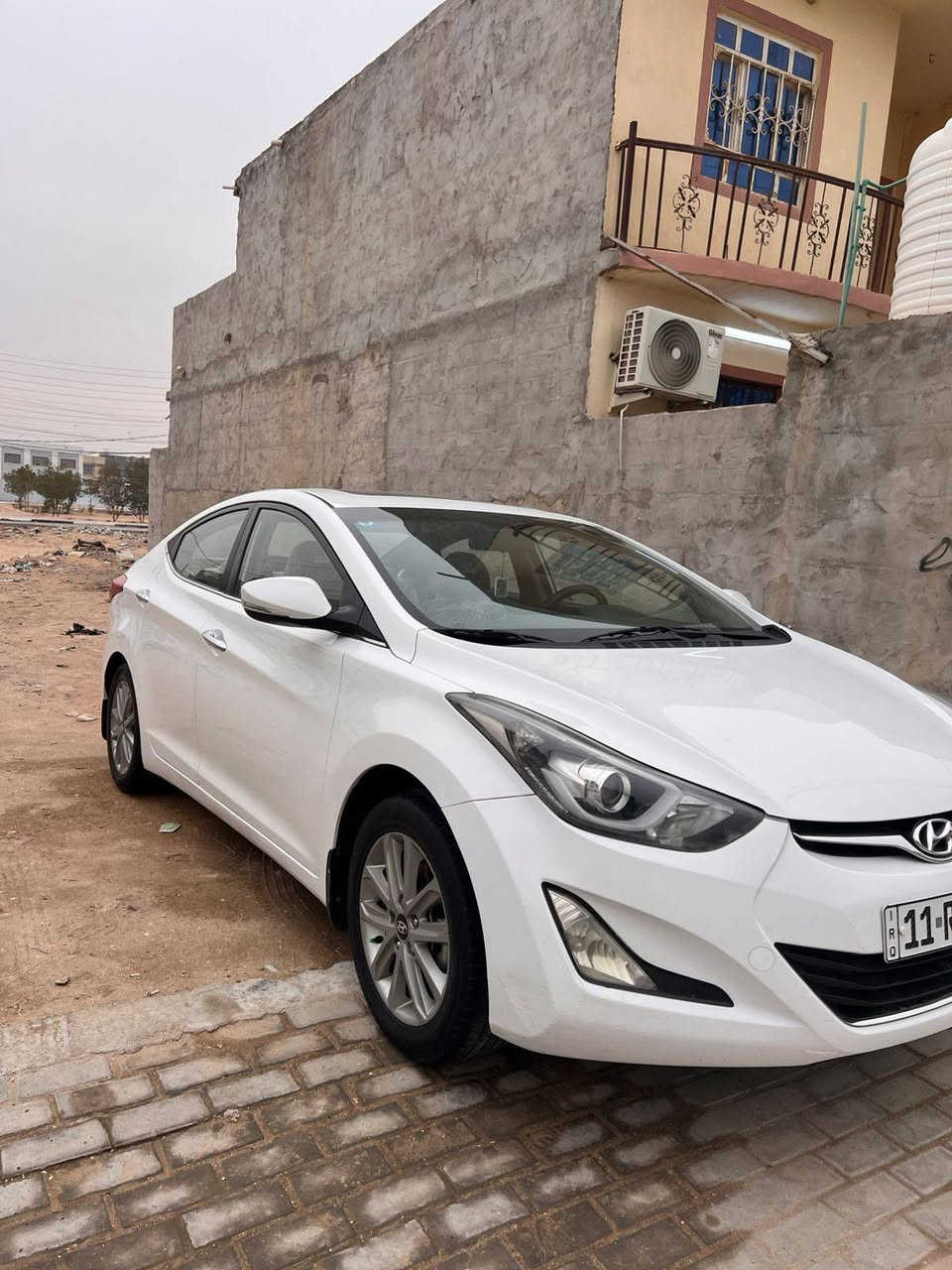 النترا 2015 خليجي مكفوله كفاله عامه من ضربه وصبغ 
سونار موضح بلنشر  
ماشيه 128km
سياره جديده شركه مال جناي جاهزه من كلشي 
محرك 1800دوش لا بخار ولا تنقيص ولا صوت مكفول 
السعر 137 بيه مجال للشراي 
رقم بغداد دولي تحويل ثاني يوم 
مكاني كربلاء شراي اتصل 
***********
