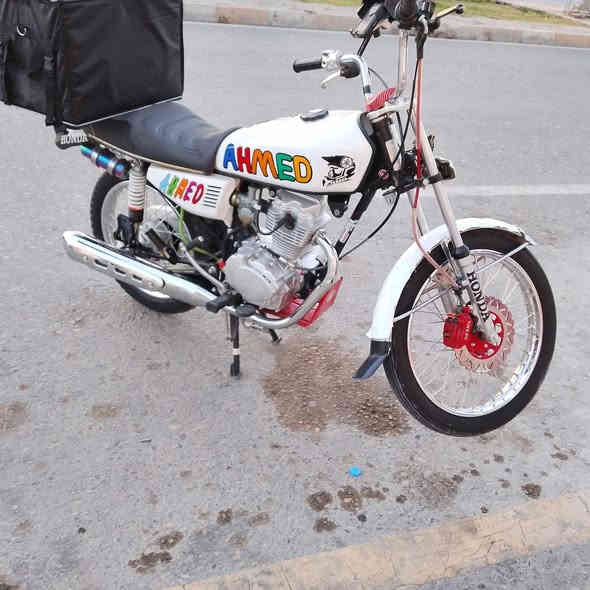 سلام عليكم اخوان عندي ماطور لبيع شرط النضافه موديل 25 بيدي رممته اي واحد مو شراي لا يجي( 550  )***********/مكاني جلولاء
