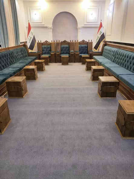 تم تسليم ديوان الأخ ابو مؤيد السلطاني معمل أحمد السلطاني العنوان بابل الحمزة الغربي مجاور مكينة الثلج القديمة رقم الهاتف ***********٧
