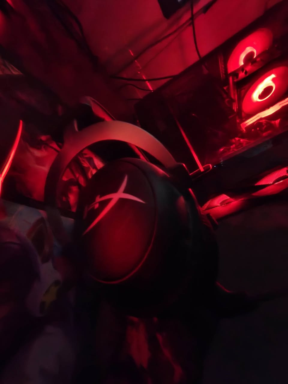 يالله السلام عليكم شباب بنات عندي بيسي تجميعه كامل راح اذكر جميع المواصفات #ملاحظة قطع مابيع اخوان رجاءا وتوصيل محافضات ماعندي اسف
12th Gen Intel(R) Core(TM) 15-12400F

DDR4 Ram 16GB (2x8GB) 3600MHz

NVIDIA GeForce RTX 3050 6 GB

600w

500 GB Samsung 

Win 11 pro  مفعل مدى الحياة

B760M-D4  مذربورد

AOC 27 (1920x1080) 180Hz 0.5Ms
شاشة

ابيع مع الملحقات كيبورد ماوس ويوبي اس ميز وكرسي 

السعر 1200 بيه مجال للاتصال
***********
مكاني بابل الحله مركز المدينة
