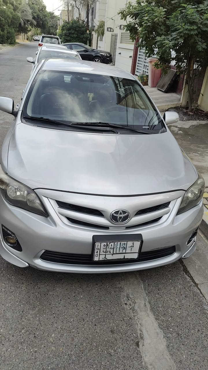 تويوتا كورلا 2012 سلفر وارد امريكي رقم بغداد مكينه بيه تنقيص دهن قليل كير مكفول تبريد شغال حداديه  تايرات بطاريه  جديده  شاشه كامره حادثهه بابتين بيهه صبغ اقل حزام  السعر 125 ورقه الاستفسار  على الرقم متواجد واتساب *********** مكانها بغداد كرخ
