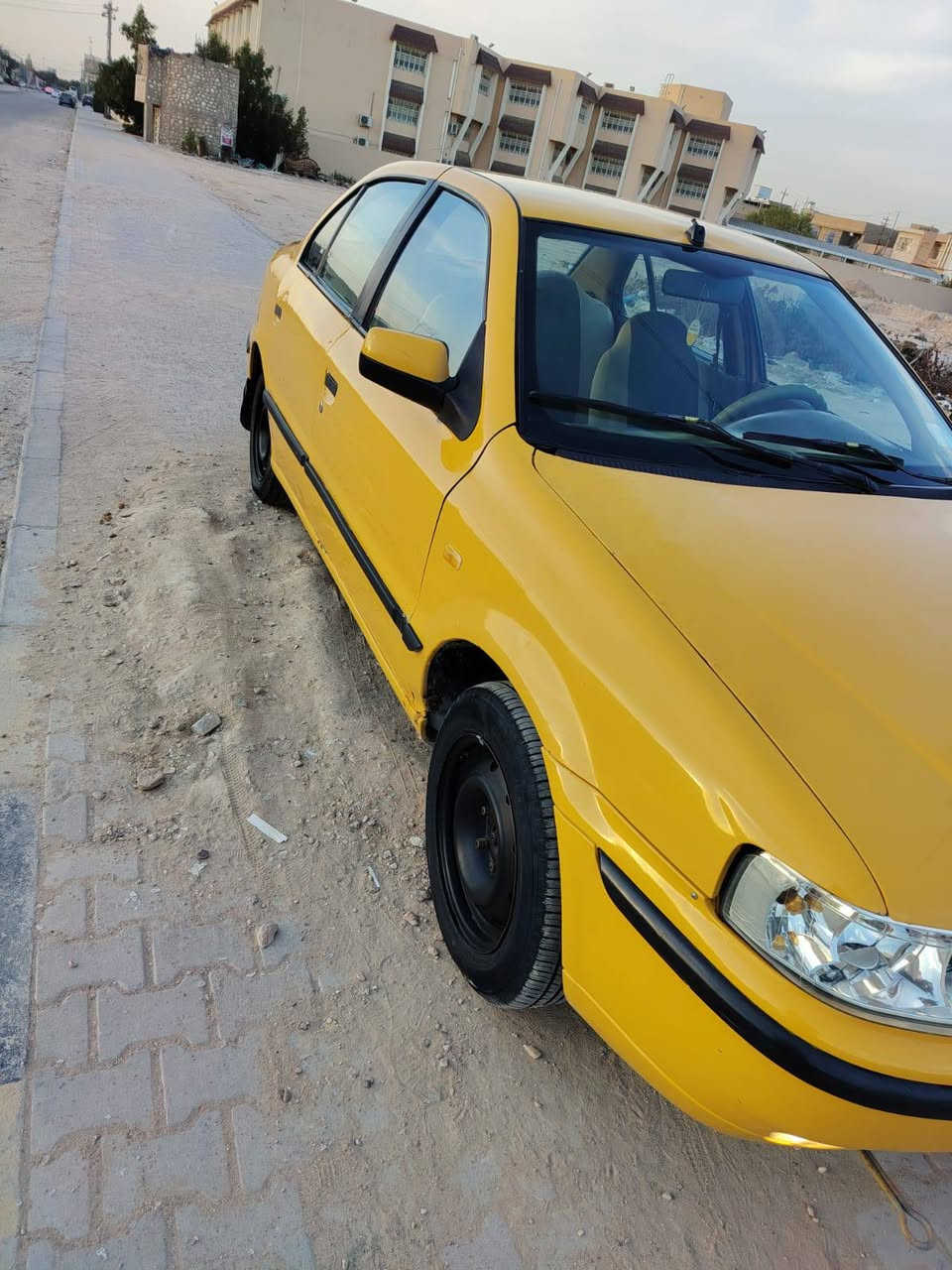 سلام عليكم 
سياره سمند للبيع
مديل 2011
سنويه ما ساقطه
مشروع وطني 
سعر: 29 وبيهه مجال 
مكينه جديده تبريد شغال تخم تاير سياره ما ناقصهه شي 
مكان السياره بالنجف
الاتصال ع رقم: *********** 
ملاحظه: اني مكلف بالنشر
