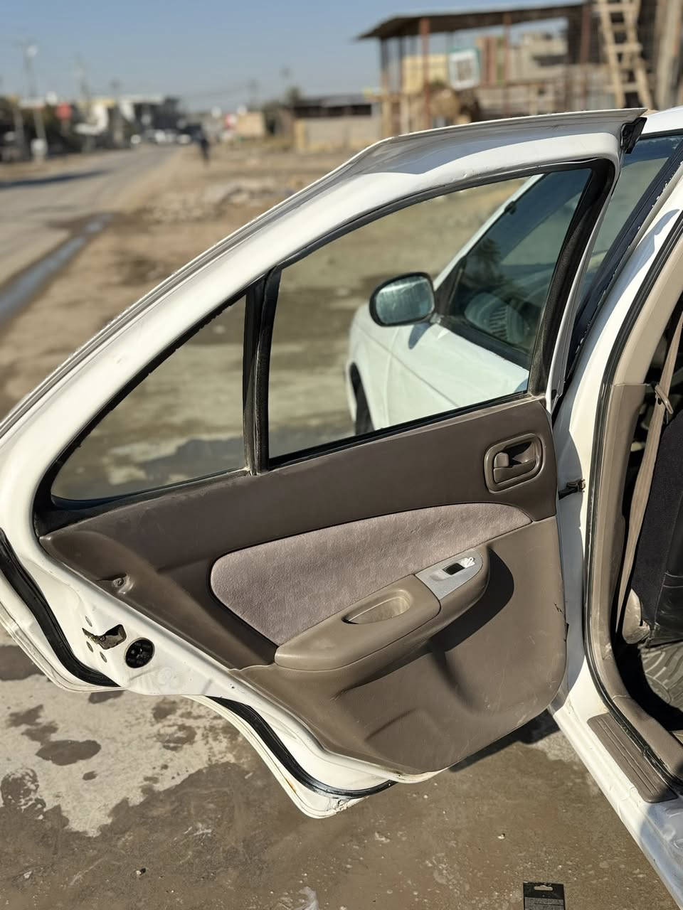 نيسان سني 2000
رقم بابل
كير ومحرك كفاله مصبوغه حزام بدون حادث
تبريد شغال تخم تاير حداديه كفاله
محرك قبق اسود العدل 1600 
كهربائيات كله شغاله
تحكم بالمري
 الجام اربعه كهرباء
السعر 50 وبيه مجال 
***********
