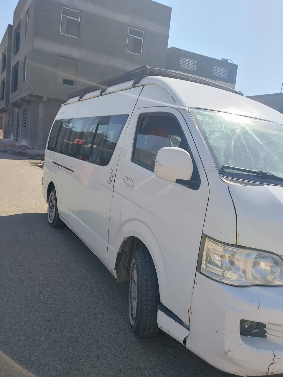 السلام عليكم جمبي مديل ٢٠١٣مصفره هيه وظريبه سنويه ل٢٧مكفوله ماعده شويه بلبنيد محرك بيه تنقيص ***********
