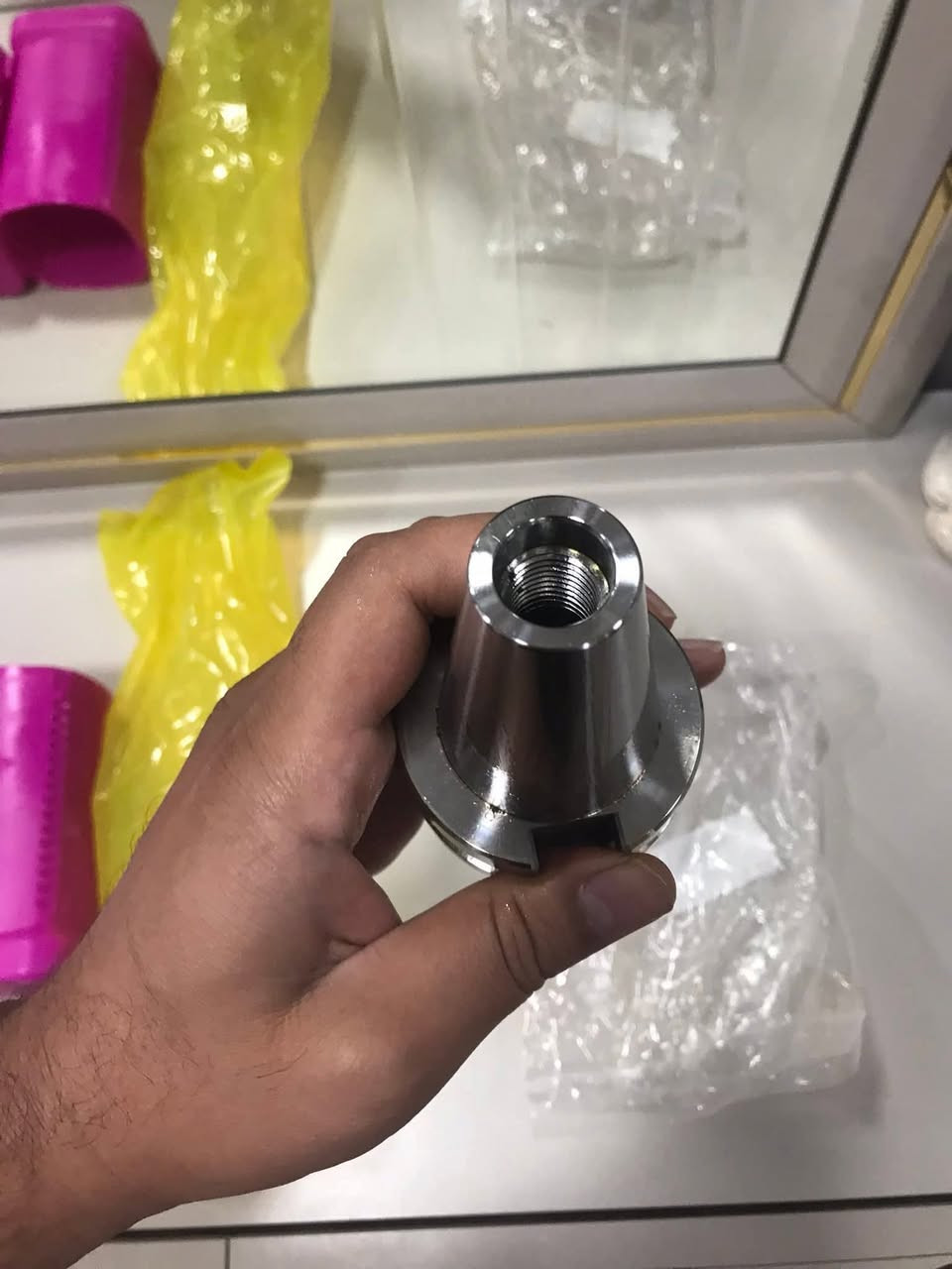 قطعة بهذا الشكل لي تفيدو ينطي سعر 
متوفر توصيل جميع محافظات 5 الف


**إذا كنت صاحب هذا الإعلان وتريد حذفه لأي سبب، رجاءا أرسل رسالة إلى الدعم الفني**