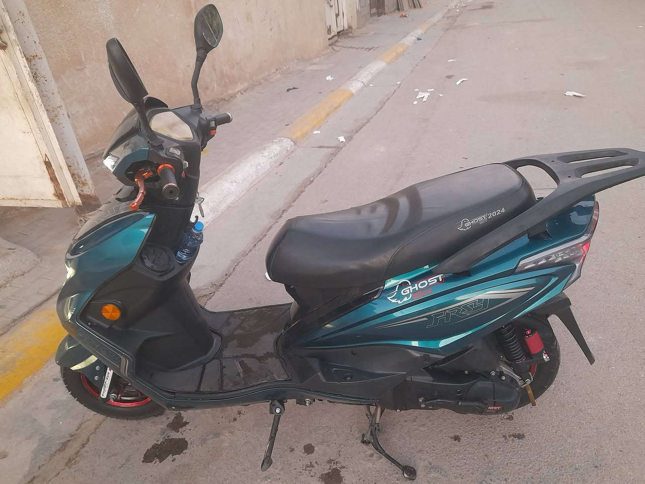 دراجه سكنس مكفوله من كلشي وصل معرض بيها نضافة 98/100 ريموند تشغيل عن بعد سويجين بيها كل نقص مابيها سعر 700 
عنوان كربلاء سناتر 
***********
