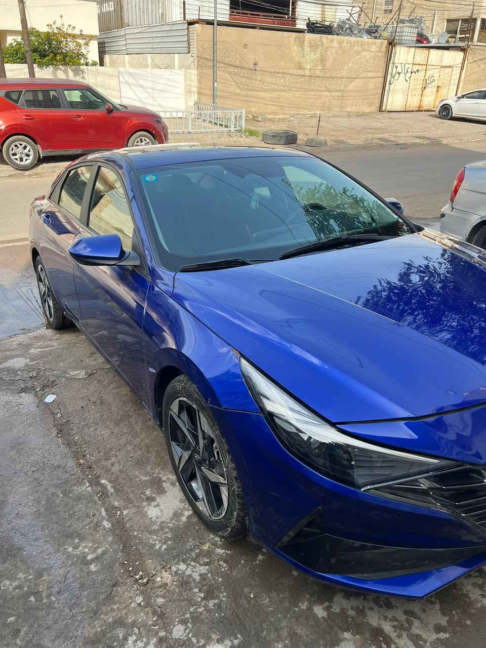 السلام عليكم 
هونداي النترا 2023 SEL وارد امريكي
سعة المحرك:- 2000دوش 
🔘 عداد المشي.45الف Km
🔘الموديل 2023
🔘 الون ازرق 
🔘شاشة دجيتل متصلة بلكامل
🔘بصمة تشغيل 
🔘بصمة أبواب
🔘 سايد بريك بصمه 
🔘بصمة صندوق 
🔘تشغيل عن بعد
🔘رادار امامي رادار خلفي وجانبي
🔘مانع تصادم بريك ذكي 
🔘مدخلين شحن واوكس
🔘تبريد بيانو منفصل
🔘كاميرا خلفية دوارة
🔘كراسي تدفئة 
🔘مانع تصادم  
🔘حساسات اطارات 
🔘مثبت سرعه Cross
🔘اضوية اماميه LED
🔘نضام ترحيب عند الاقتراب 
🔘مانع انزلاق 
🔘دخول ذكي 
🔘نظام قيادة ذاتية 
🔘3 أنظمة قيادة (eco,Nor, sport) 
🔘شحن واير ليس 
الحادث تبديل دعامية امامية نفس الون  فقط!!‏
السعر 145$ وبية مجال بسيط
الموقع / بغداد شارع النضال 
للتواصل / ***********

