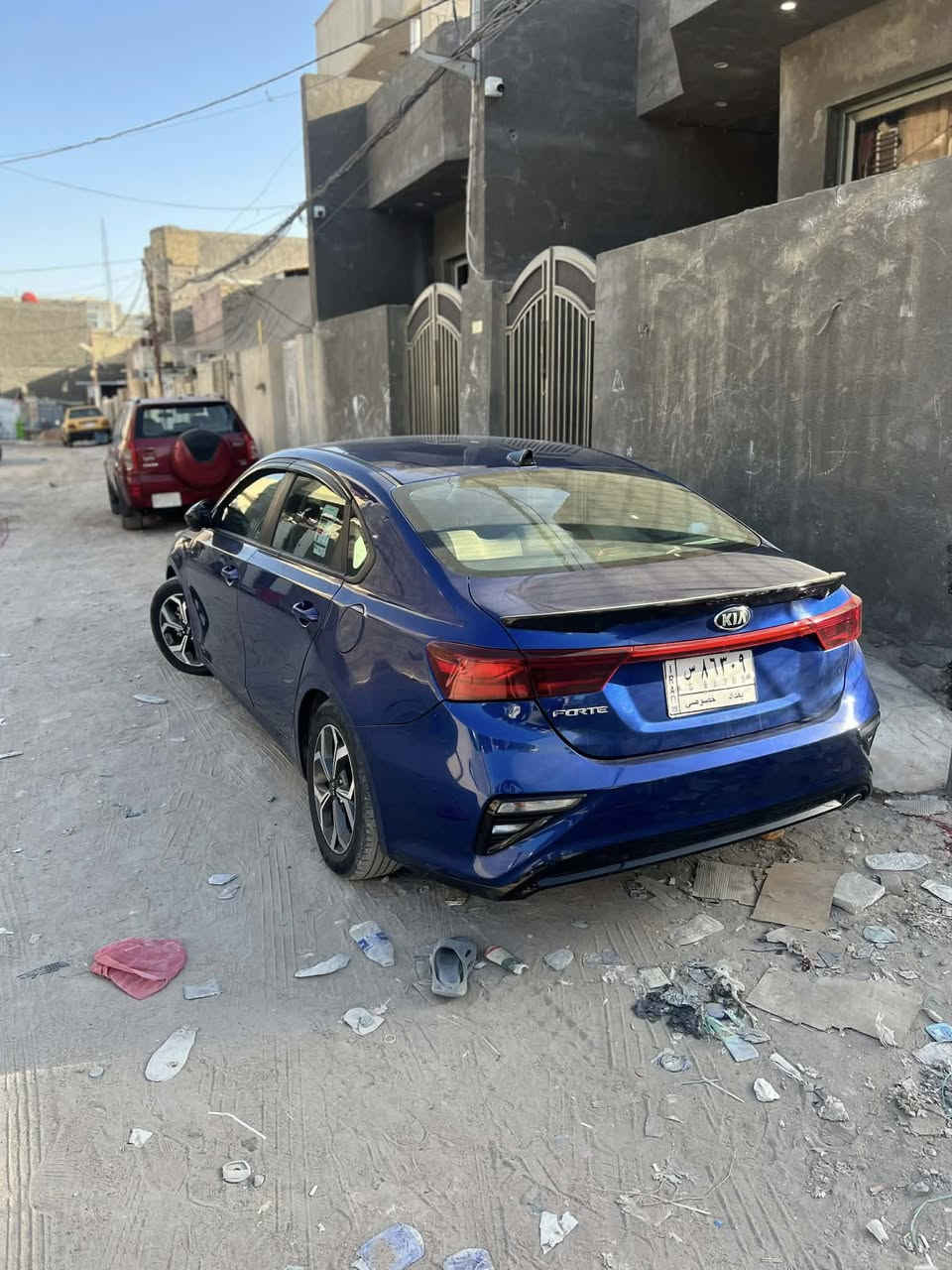 السلام عليكم كيا فورتي موديل ٢٠٢٠ ماشية ٣١الف ميل رقم بغداد حادث امريكا باب وجاملغ خلفي الباب مبدل ايرباك بردة فقط وبالعراق مبدل بنيد والبنيد القديم موجود ضربتة كلش بسيطة وجاملغ معمر وموجودة صورة الجاملغ 
السعر   ١٣٥ $.    ***********
