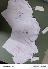 ٣ تيشيرتات • نفس موديل • عمر سنة-سنة ونص