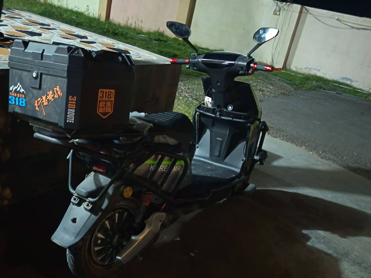 دراجه شحن للببع
السرعه 120
عدد6بطاريات
جديد مسعمله سبوع فقط
االدراجه نضافه فول 100%
السعر 900الف
الشراي يتصل عل الأرقم
***********
العنوان محافظة صلاح الدين بيجي قرية البوطعمه
