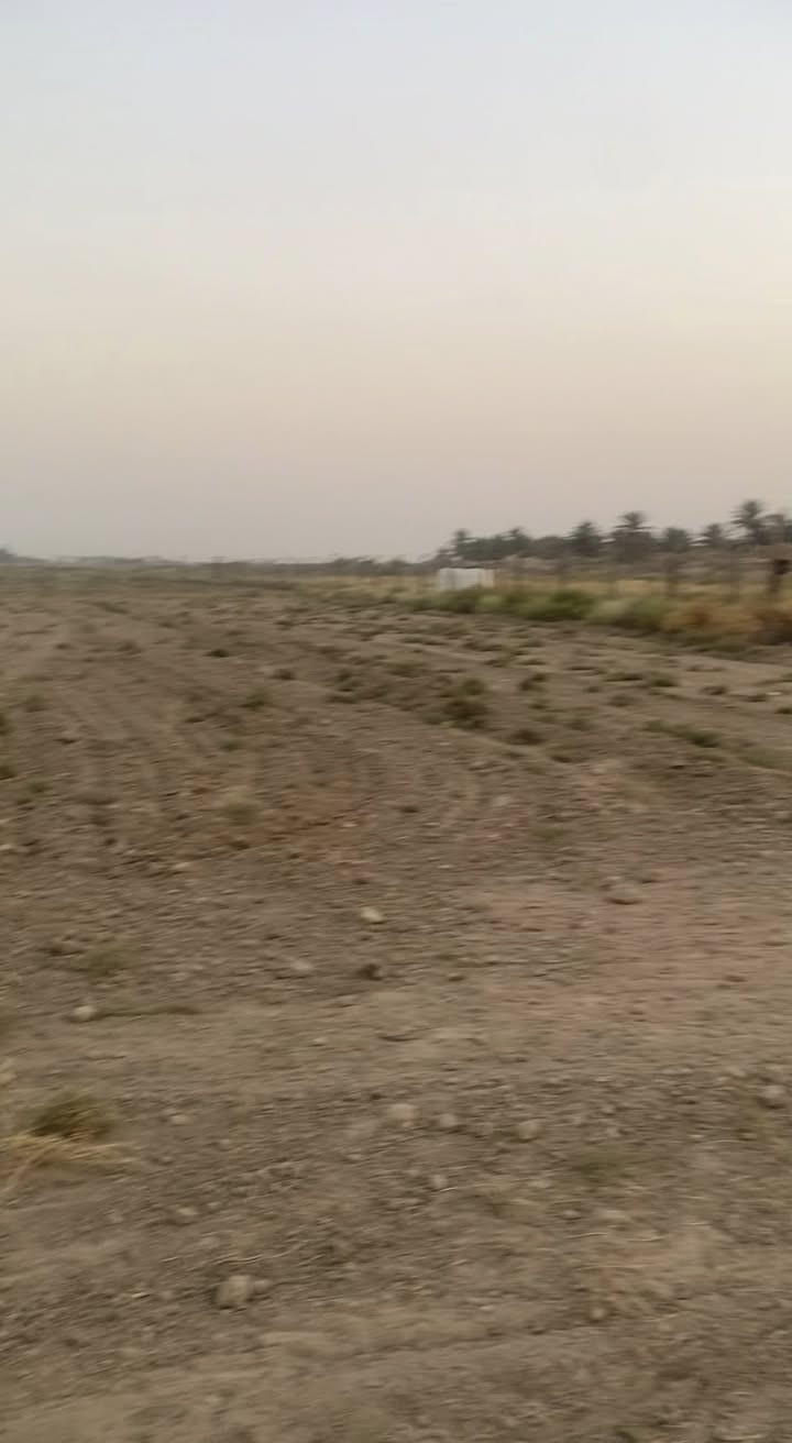 سعر الدونم 26 مليون
جنس العقار/   (طابو زراعي سند ٢٥ ) تحويل بطابو بغداد المحمودية 

المساحة / دونم واجهه ٢٥م محدد ابعادها مخدومة بالكامل  جاهزة لمزرعه او مشروع  صناعي او مخازن  

 الموقع / جنوب بغداد باتجاه السريع الدولي الجسر الرابع  منطقة شيشبار الذي يبعد ربع ساعة عن الطابقين والدورة  

***********

***********
