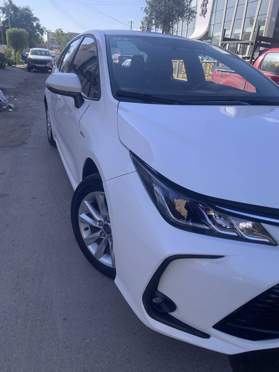 كورولا هايبرد 2025 مرقم بغداد

سيارة نظيفة وجاهزة، شكل خليجي مع كفالة عامة

📌 رقم بغداد وباسمي مباشرة

ماشي 9 الف 

✨ المواصفات (أعلى فئة – فول مواصفات):

✔️ فتحة سقف سلايد روف

✔️ رادار

✔️ بصمة تشغيل عدد 2

✔️ داشبورد ديجيتال

✔️ مقاعد جلد سواد 

✔️ كاميرا خلفية

✔️ شاشة مع تبريد

✔️ تبريد مقاعد قطعتين

✔️ هاند بريك كهربائي

✔️ نظام مانع الانزلاق

‏✔️ Auto Hold

✔️ إشارات في المرايا الجانبية
***********
📍 العنوان: بغداد
