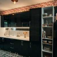 كاونتر HDF • مرمر نظيف • للبيع مستعجل