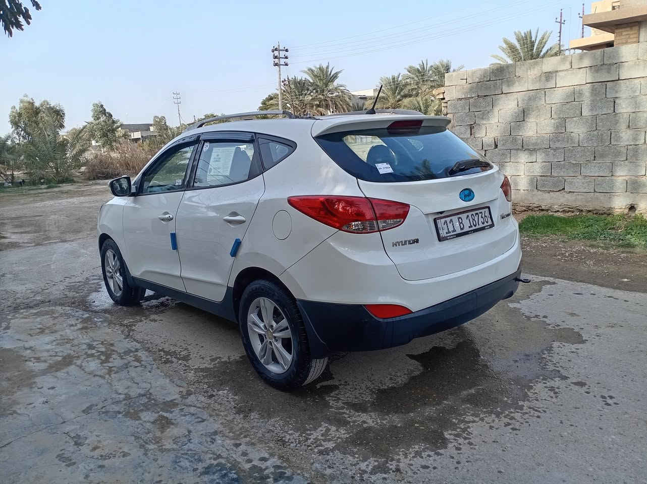 سلام عليكم
توسان 2011

((خليجي))

فول مواصفات

بنوراما

أشاير بالمري

داخل لونين

حساسات

تحكم استيرن

السيارة جديدة

محرك كير مكفولات

صدر جديد تخم تاير جدد

تبريد ثلج تدفئه شغاله

رقم بغداد الجديد سنويه وهزه جديد تحويل مباشر

بيها صبغ بس جامرلوغ وباب الباقي كفاله عامه عل فحص

مكان ديالى بعقوبه

سعر 120 وبيها مجال

***********
