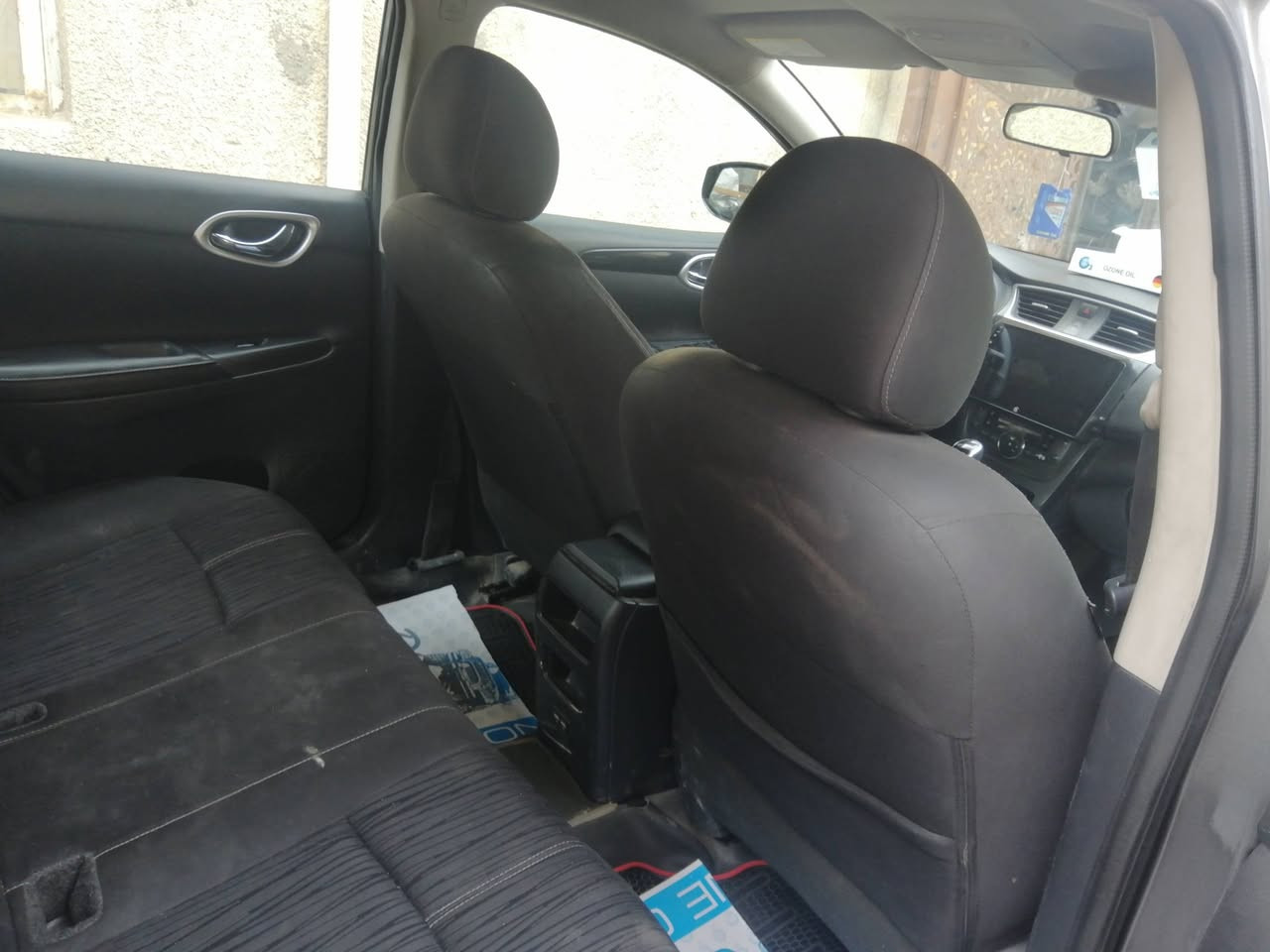 سيارة نيسان سنترا ٢٠١٨
حساسات وبصمه وكير ومحرك مكفول بيها قطع صبغ بس ابيعها حزام وتخم تايرات جدد
وسيارة باسمي كبل احولها الك
سعرها ١٠٥ وبيها مجال
الاستفسار على الرقم التالي ***********
