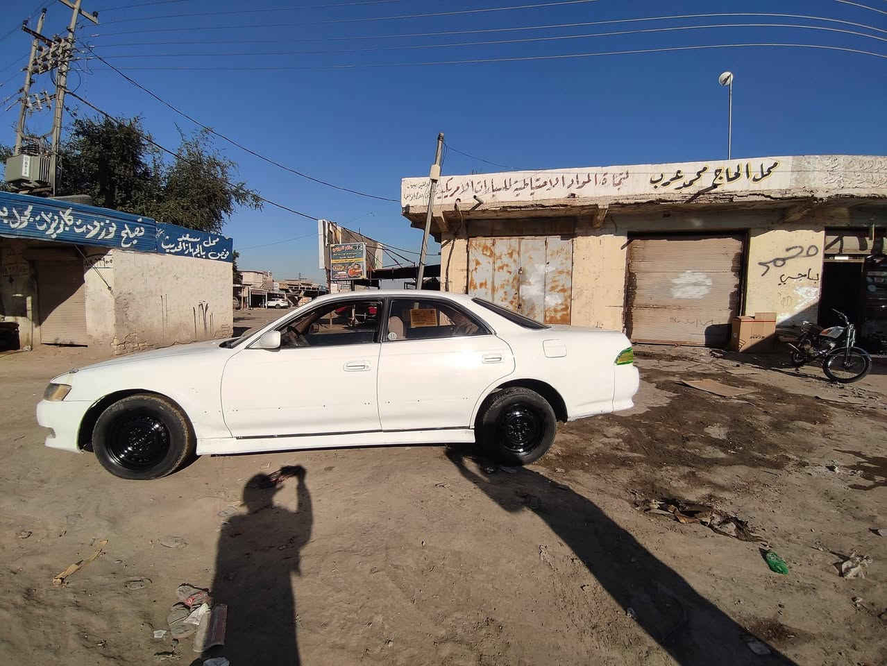 سلام عليكم مارك نفخ موديل 92 مكينه ثنين ونص شرط حداديه شرط كهربايت كامله سنويه منتهيه 23 سعرها 17 بسعر المكينه والكير رقم راعيها ***********
