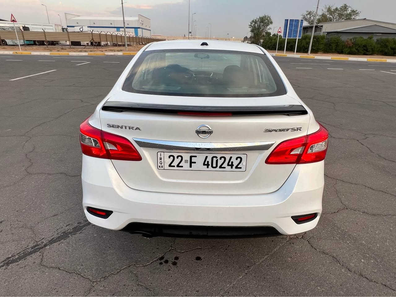 نيسان سينترا 
موديل 2017
75 مايل رويشتووه
مواسةفات - SR -
گير - مةكينه - تةحويل - غرامه - بةشةرت
تاخم تايةى لوكى لةسةره 
رادار - بةردى گزوز - تةزره - بةشةرت 
رةقةم شانسى دانراوه 
سةنةوى نوييه 12-2028
يةك دينار مةسروفى تيدانييه 
بةناوى خومانه 
بوياغ - بونيت - 4 ساردى هةيه 
دةعامى بو دةعامى كةبسه - بى ئيرباگ 
شوين - هةولير 
***********
 122$ أربيل, العراق
