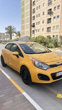 كيا ريو هاتشباك موديل ١٢ وارد امريكي للبيع محرك 1600 gdi هيئه وغرامات ...