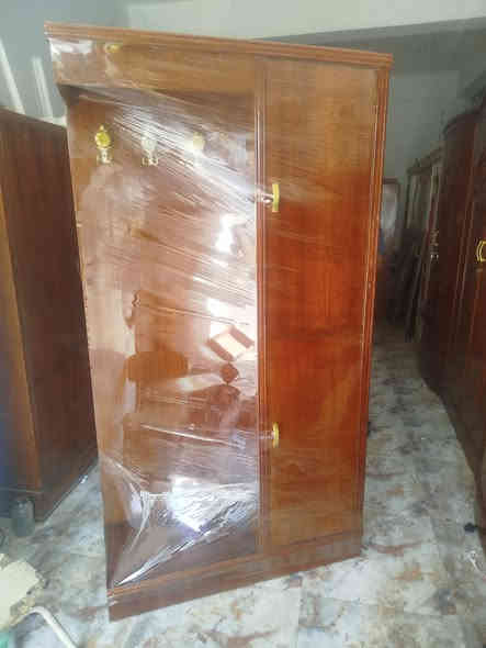 غرفه أم سته مستخدمه للبيع 
العنوان العزه القديمة 
***********
سعر 850وبي مجال
