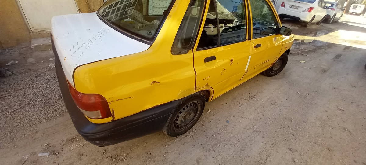 السلام عليكم ورحمة الله
سايبا للبيع موديل ٢٠١١ سعره ٢١ ورقه وبيه مجال بسيط 
السياره بيه طخه بالجاملاغ الخلفي وموضح بالصوره 
جاهزه للعمل تدفئه تبريد شغلات نواقصه كماليات بسيطه سنويه لل٢٧ سياره مشروع وطني رقمه بغداد هيئه وغرامات عليه
*********** متوفر وتس اب
