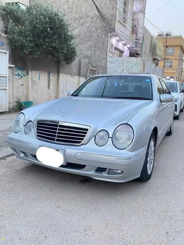 سلام عليكم لبيع 
ام عيون 210  
افنكر
موديل 2001 
كامل موصفات 
كشنات كهرباء 
برده كهرباء 
سلايت 
ثلاجه 
محرك كير جديد 
تبريد ثلج 
حداديه جديده 
تايرات جداد 
سياره جاهز 
وارد يابان  جديده معنه كلمه 
سعر ١٣٠ بيها مجال قليل 
مكان بغداد 
 ***********
