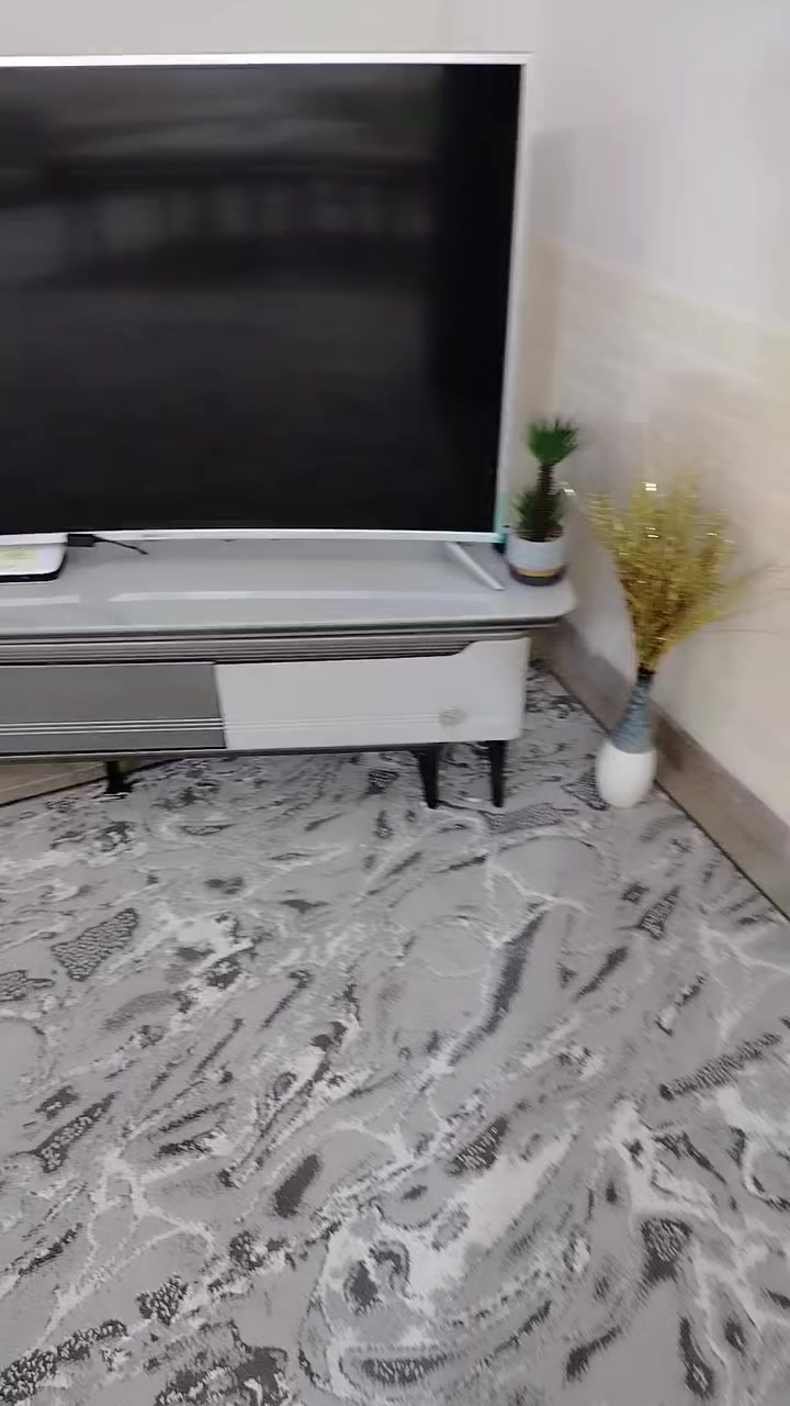 بلازمه جنرال حجم 55 صوره واضحه جداا  ولميز وياهاا مستعمل شي قليل السعر 600قفل ***********
