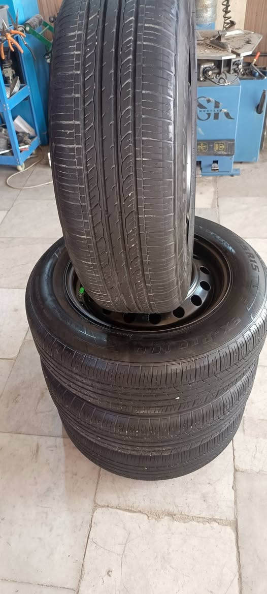 للبيع او مراوس
195/65/15. تخم تاير اخو الجديد وتخم ويل 
مكاني طويريج شعندك مراوس دزه خاص 
***********
