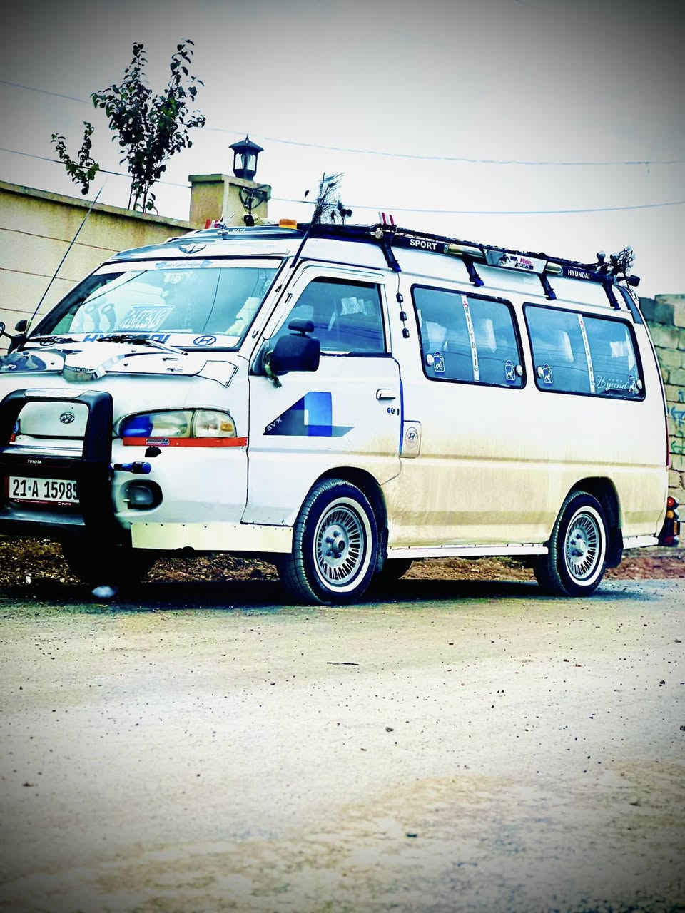 كيا هونداي موديل ١٩٩٨ رقم سليمانيه مسطره محرك بطه ونجي ٦ كير عادي الكير والمحرك شرت سياره لا صرف ولا نفخ وجاهزه بمعنه الكلمه باقي التفاصيل والسعر اتصل عل رقم ***********
