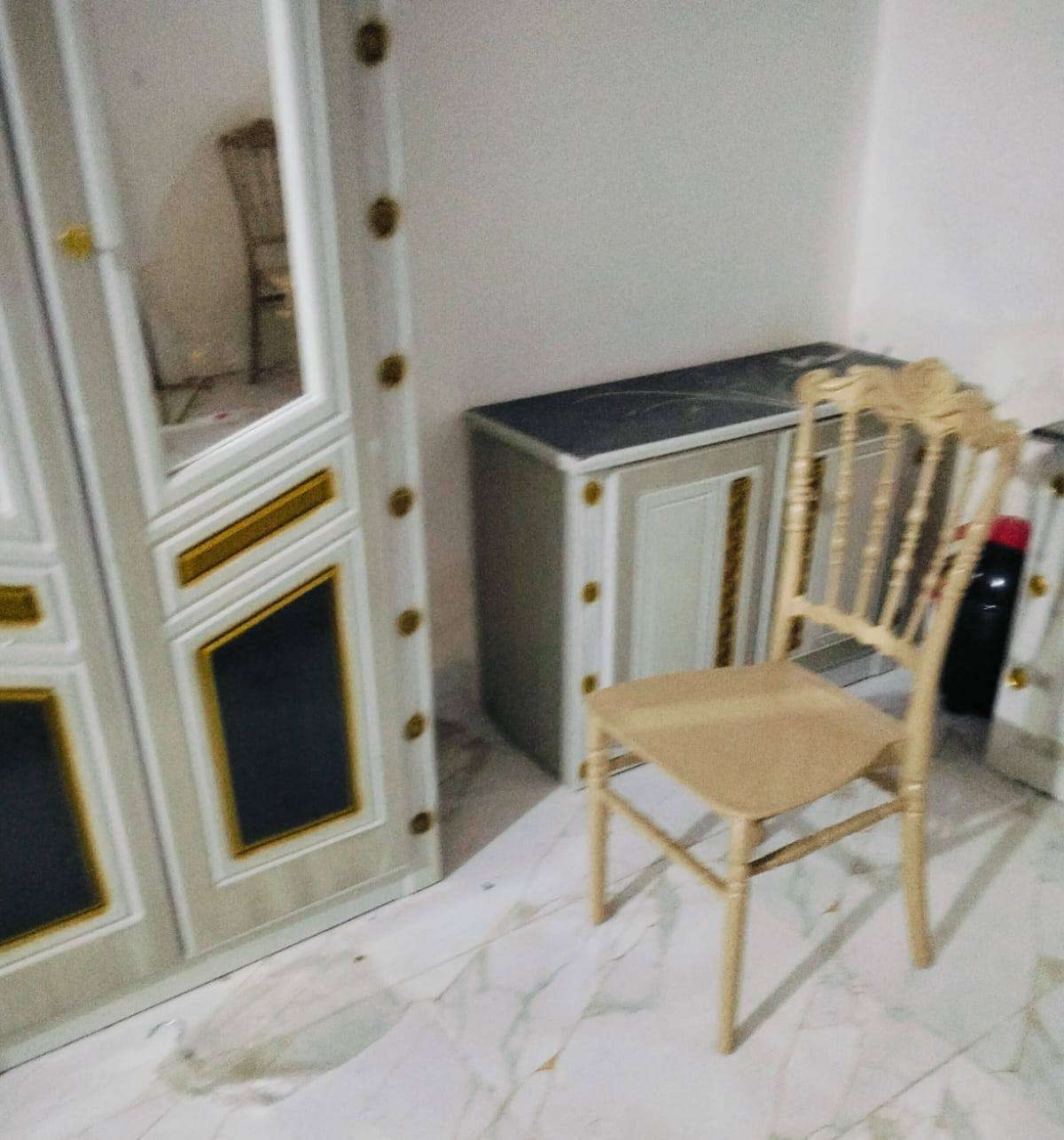 السلام عليكم غرفه جديده للامانه استخدام 4 اشهر فقط، السعر 750 وبيها مجال بسيط. للأستفسار مراسله الرقم
***********
السلام عليكم غرفه جديده للامانه استخدام 4 اشهر فقط، السعر 750 وبيها مجال بسيط. للأستفسار مراسله الرقم
