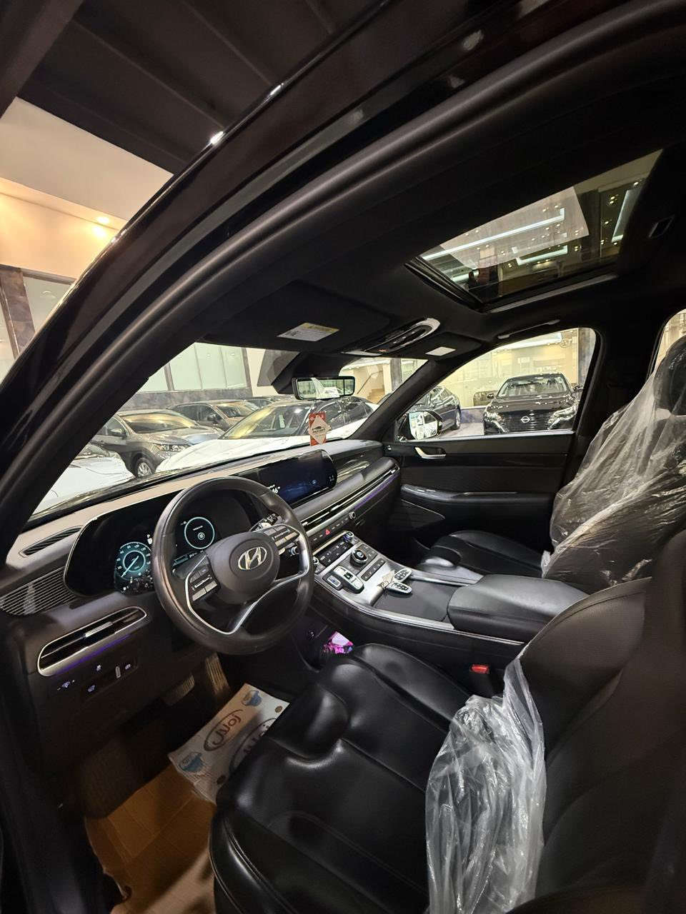 بلسايد 2024 كلكراف فووول فوووول مواصفات 
السياره ماشيه ١١ الف ميل 
بصمه 
بانوراما
تشغيل عن بعد 
داتا شو 
كشن حار بارد
كشن خزن 
كشن جلد 
مسير ذاتي بالريمونت
سقف كنتارا 
٥ كامرات 
رادارات 
كامرات اشاره 
محرك ٦ سلندر ٣.٨ 
وباقي المواصفات معروفه …. موقع السيارة دهوك 
الضرر …  باب صندوك مبدل نفس اللون بدون صبغ بدون تعديل 
للتواصل على الرقم 
***********
