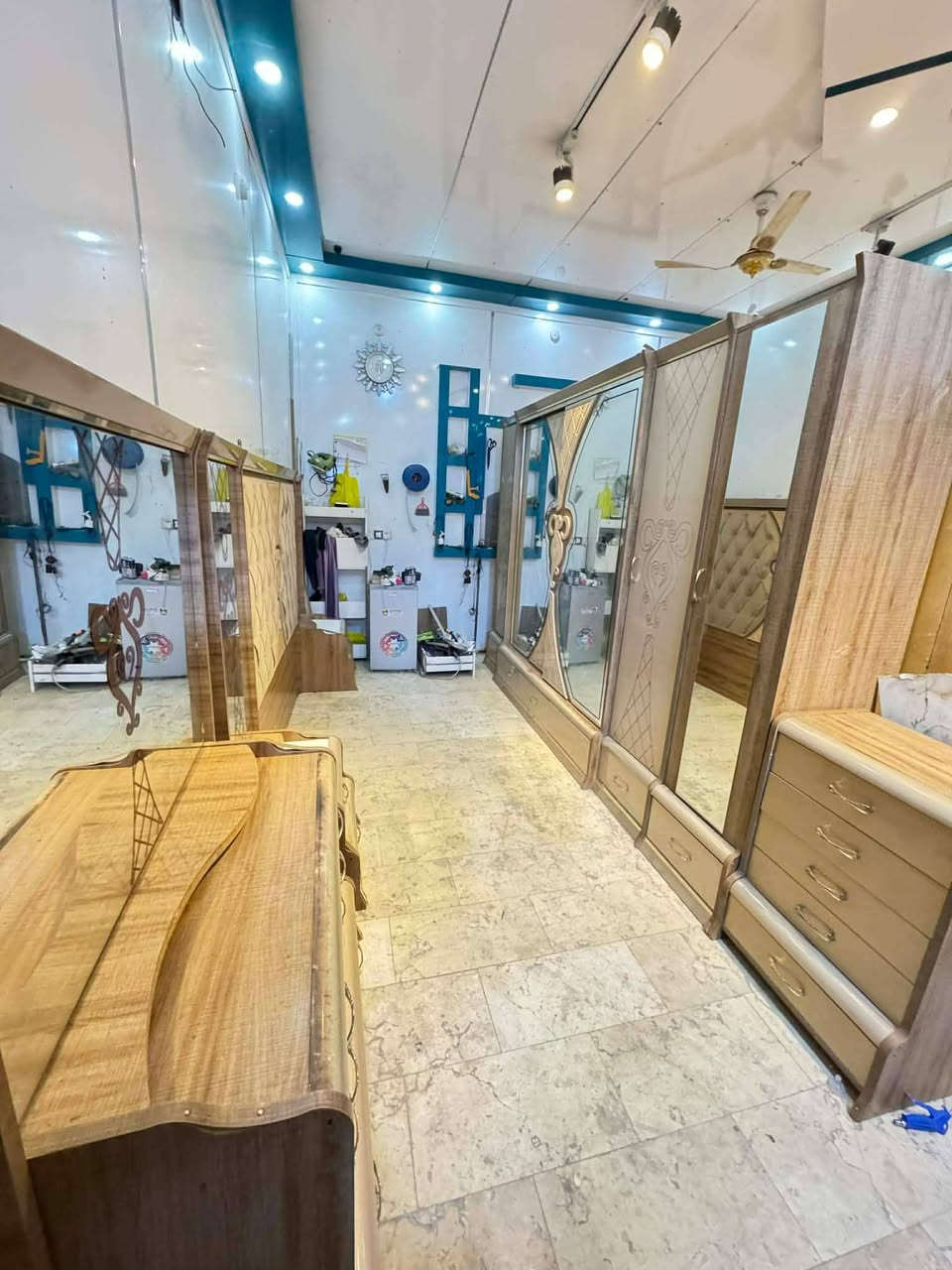 غرفه تركي 7قطع نظيفه وضخمه ام الملحق سعر 650 نجف حي جزيره يالله


**إذا كنت صاحب هذا الإعلان وتريد حذفه لأي سبب، رجاءا أرسل رسالة إلى الدعم الفني**