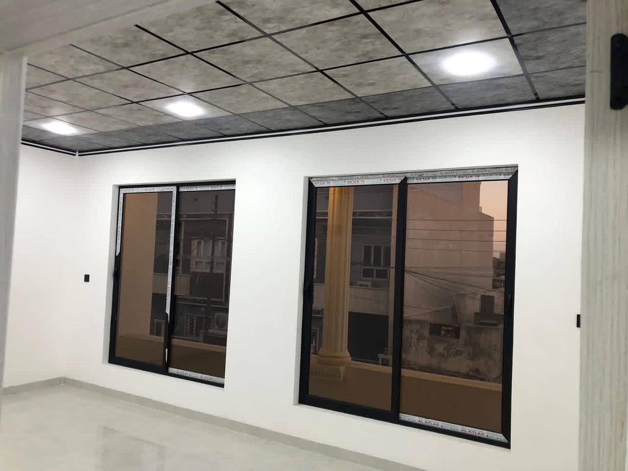 بيت 🏠 للبيع في حي البكر قرب جامع شهيد مجول
بناء فول حديث 2025 سند طابو الزهور 
مساحه البيت 150 متر واجها 10 متر 

بيت Vip 

نظام كاميرات 🎥 

نظام سبالت 

نظام دشات 

نظام دكتات 

نظام انترنت 🛜 

نظام غسالات 

يحتوي البيت ع استقبال وهول وغرفتين نوم 🛌 ومطبخ وصحيات ومناور وكراج سيارة 🚘 

طابق الثاني هول و4غرف نوم 🛌 وصحيات ومناور وبلكون وسطح ناصي وعالي 

للاستفسار عن سعر البيت الاتصال ع الرقم 

***********
