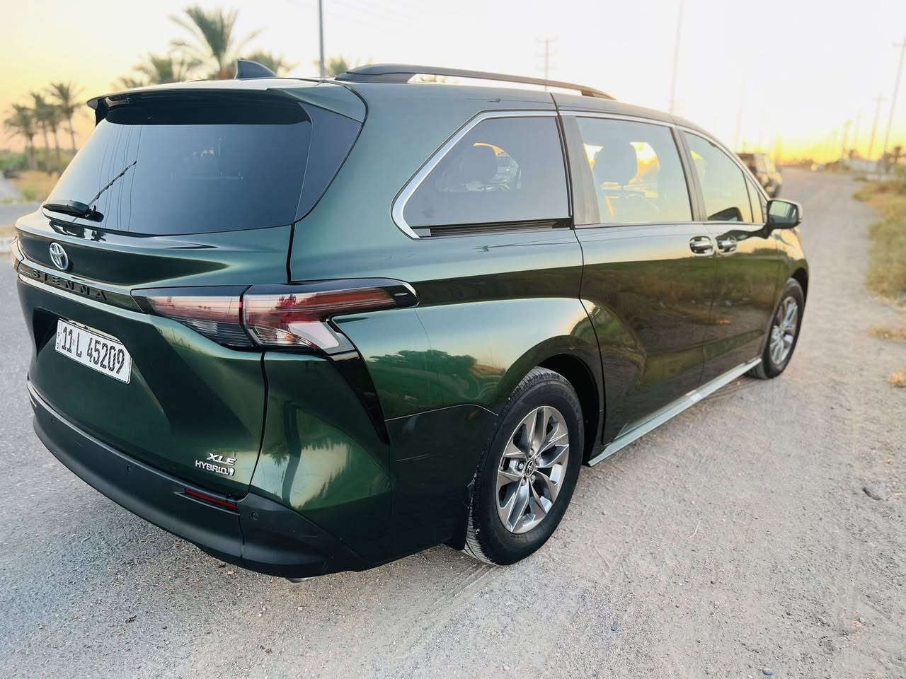 للبيع او مراوس بكورلا اوكامري تيوتا سينا 2023
فول مواصفات XLe السياره مكينه وكير ودواخل  وايرباك بحالت الوكاله ممبدل بيهن ولا برغي 
محرك 2500 هايبرد 
لون مميز  داخل بطانه 3الوان 
شاشتين تحكم عرض وشاشة اعطال 
بردات جام ابواب كرسي اضافي 8راكب 
تدفئة كشنات  ًوكشنات كهربائيه تحكم بجميع الوضعيات  نضام سماعات 🔊 jpLمزود بدمام  
فتحة تنته كل الابواب مع الصندوق كهربائيه شفط منافذ شحن امامي وخلفي تايب سي وآي فون بالاضافه الى شاحن لاسلكي بدشبول  نضام حساس فتح ابواب بالرجل
وبقية المواصفات معروفه  
السياره مال بيت باسمنه ومداخله لا كراج ولا معرض 
السعر285 وبي مجال للشراي راسلني ادزلك رقم الشاصي او اتصل ***********
