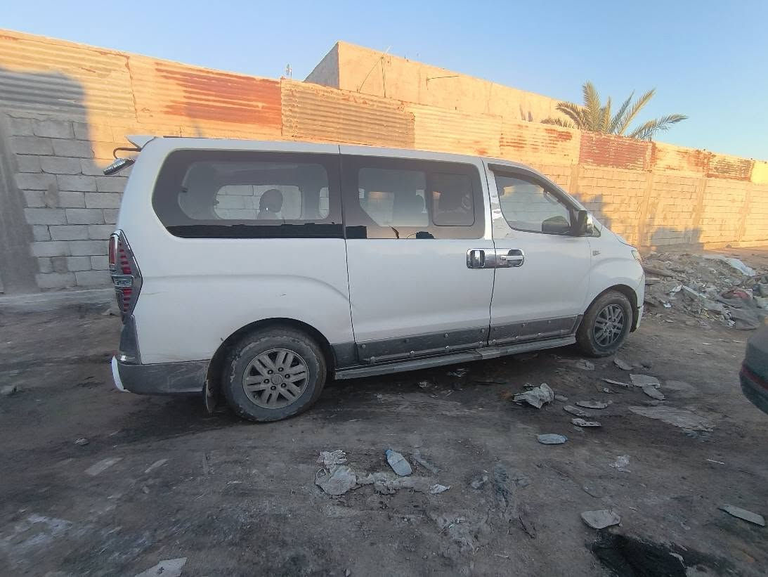 هيونداي ستاركس موديل 12 امحدثه 20 السياره تبريد بس كمريسر وحداديه فقط الخلفيه السعر 140 وبيه مجال البصرة, العراق


**إذا كنت صاحب هذا الإعلان وتريد حذفه لأي سبب، رجاءا أرسل رسالة إلى الدعم الفني**